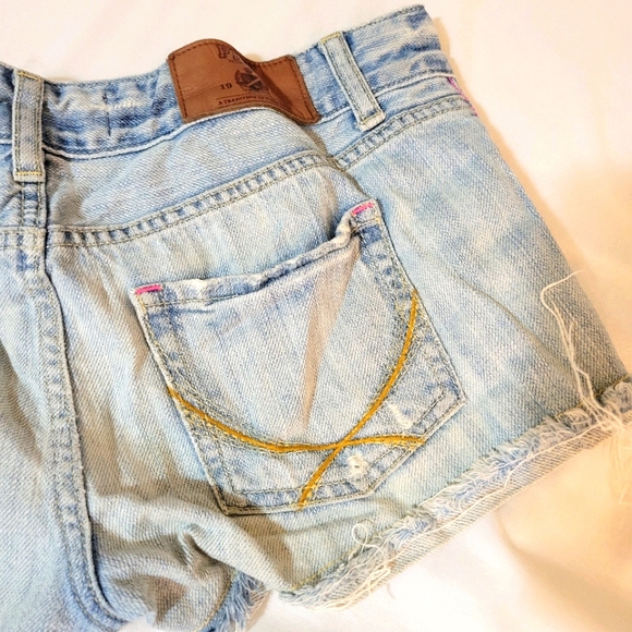 Victoria's Secret PINK Distressed Jean Shorts - Picture 7 of 14